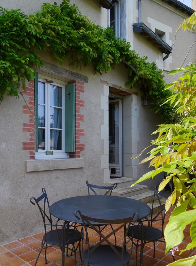 Le Petit Jardin Yoyo Hotel Monts ภายนอก รูปภาพ